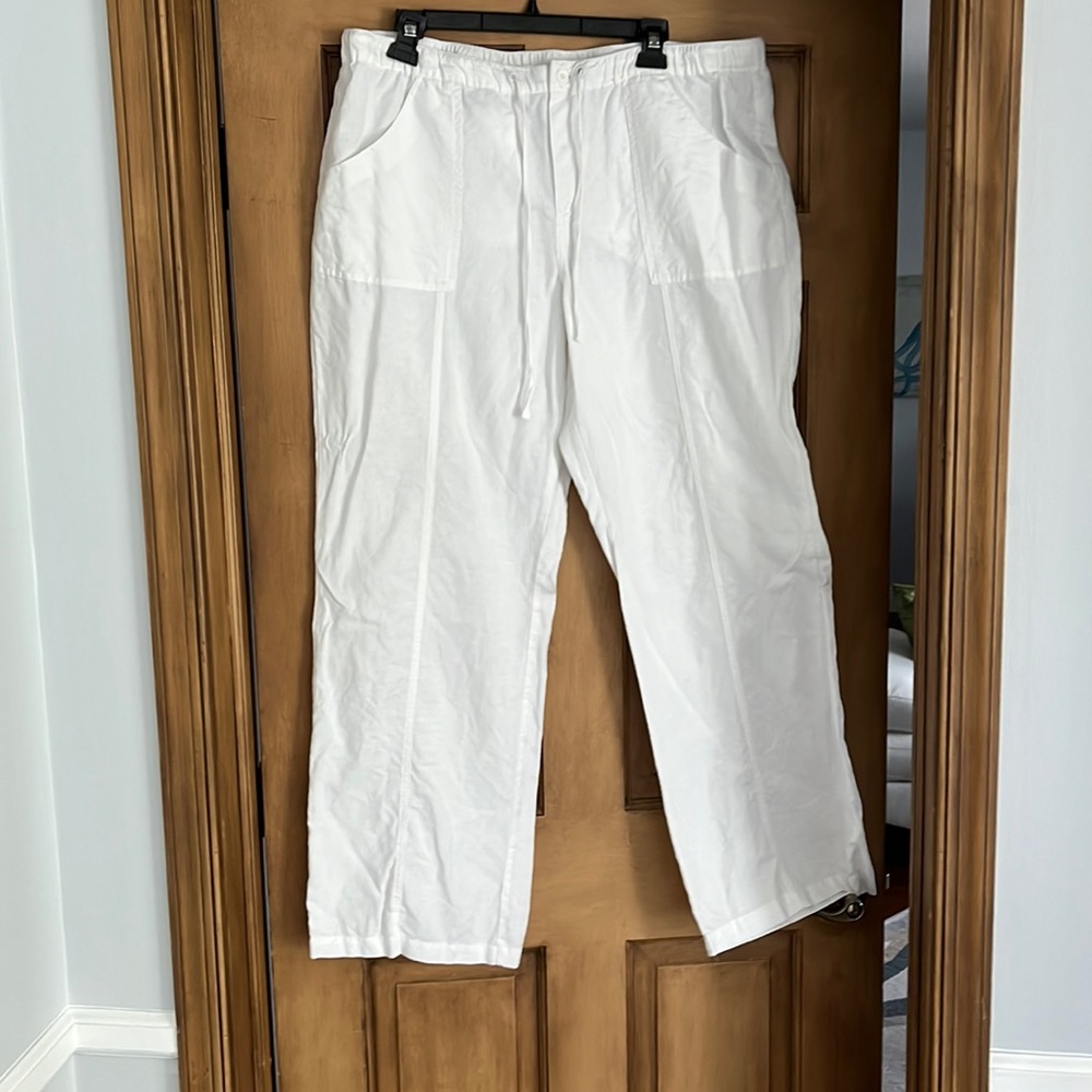 White New York and Company Pants